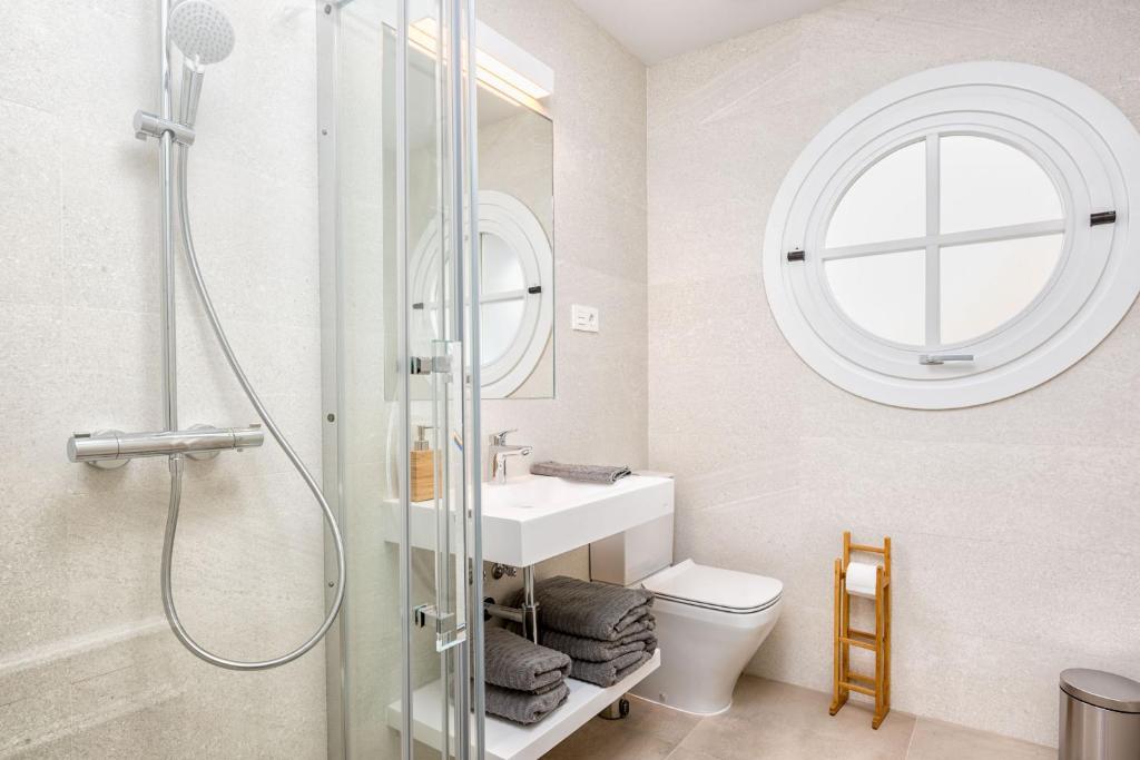 Solaga - Suites Merced photo