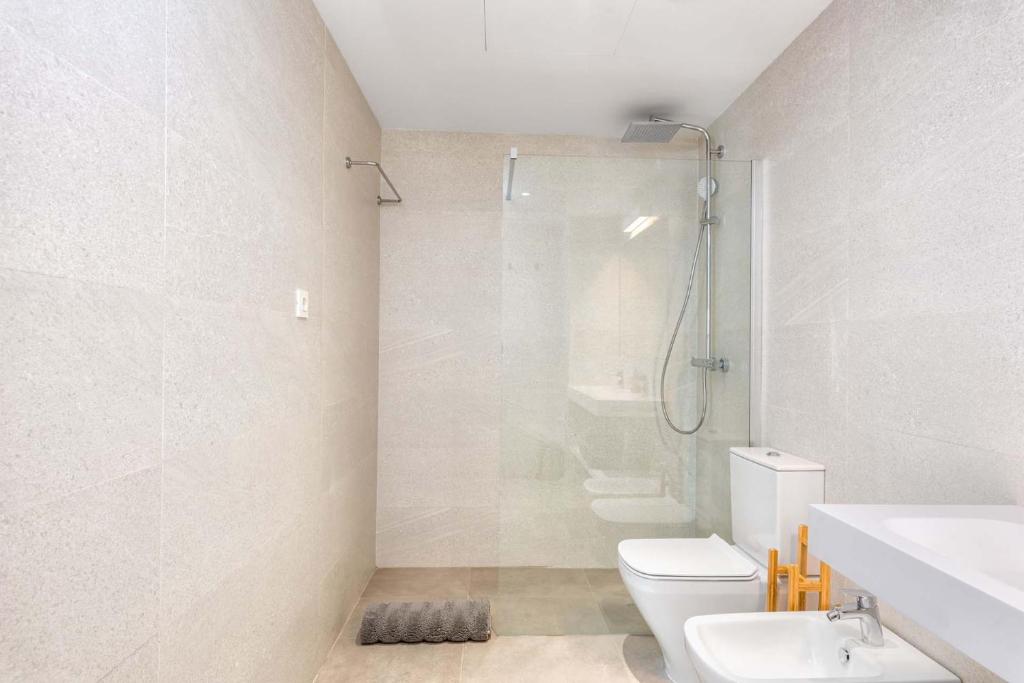 Solaga - Suites Merced photo