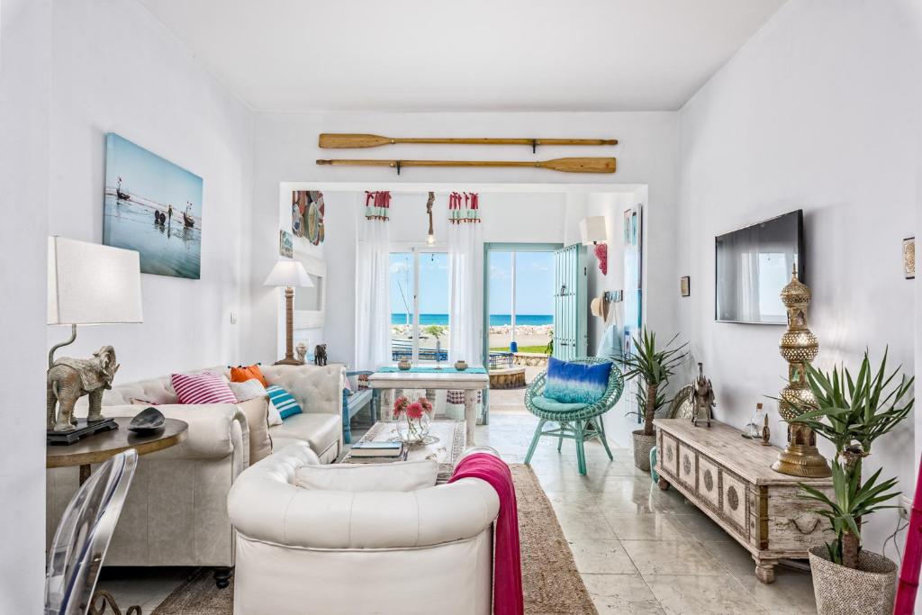 Noemi Playa Beach House in Malaga by Solaga Holiday Homes - 4