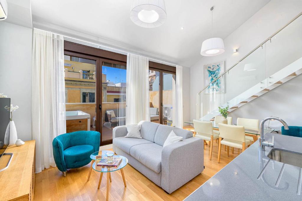 Sebastian Souviron Suites in Malaga by Solaga Holiday Homes - 4