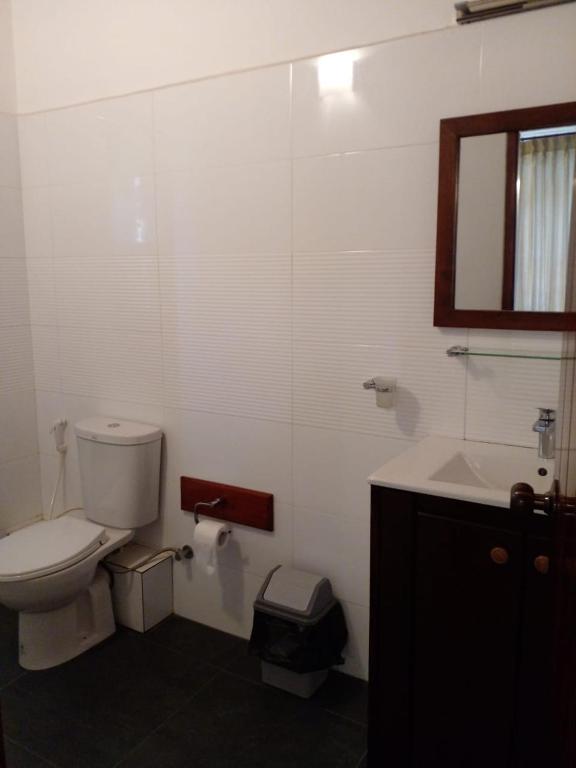 West Inn Colombo photo
