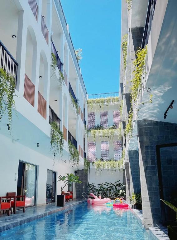 Bong Villa Hotel &amp; Apartment — Hotel in Kon Tum