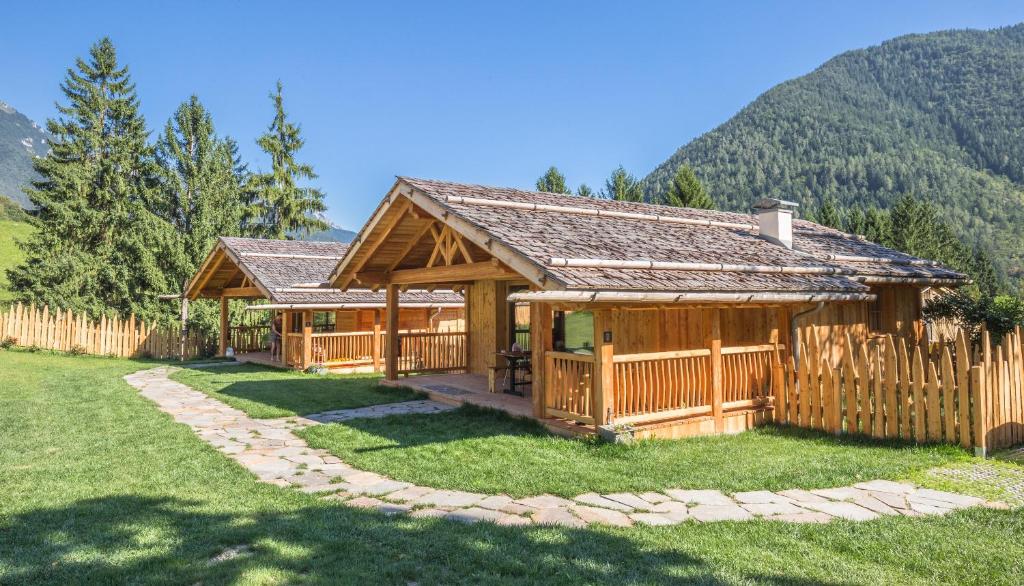 Ledro Mountain Chalet — Hotel in Bezzecca