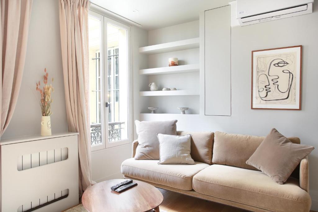 Residence in the center of Paris by Studio prestige - 5