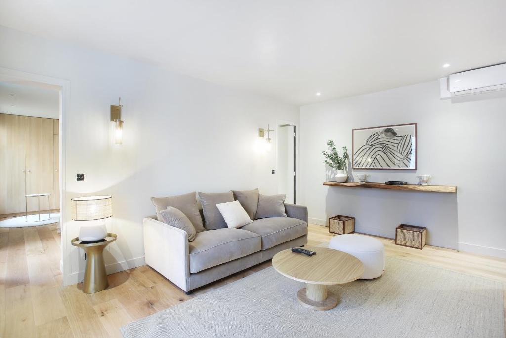 Residence in the center of Paris by Studio prestige - 4