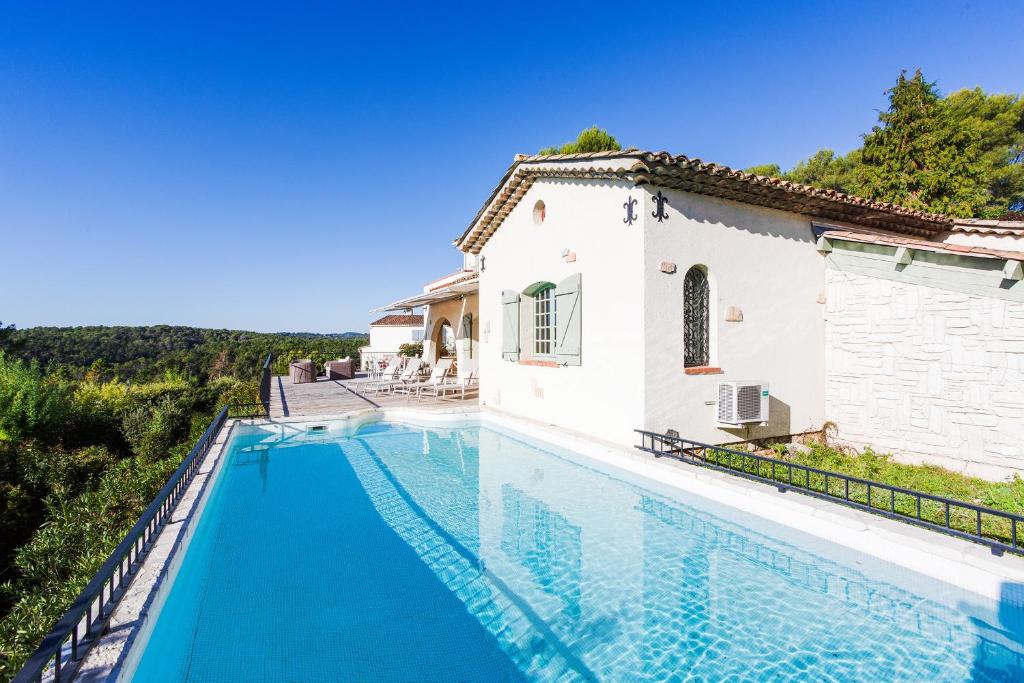 Villa Les Feuillets VI4250 by Riviera Holiday Hom - 1