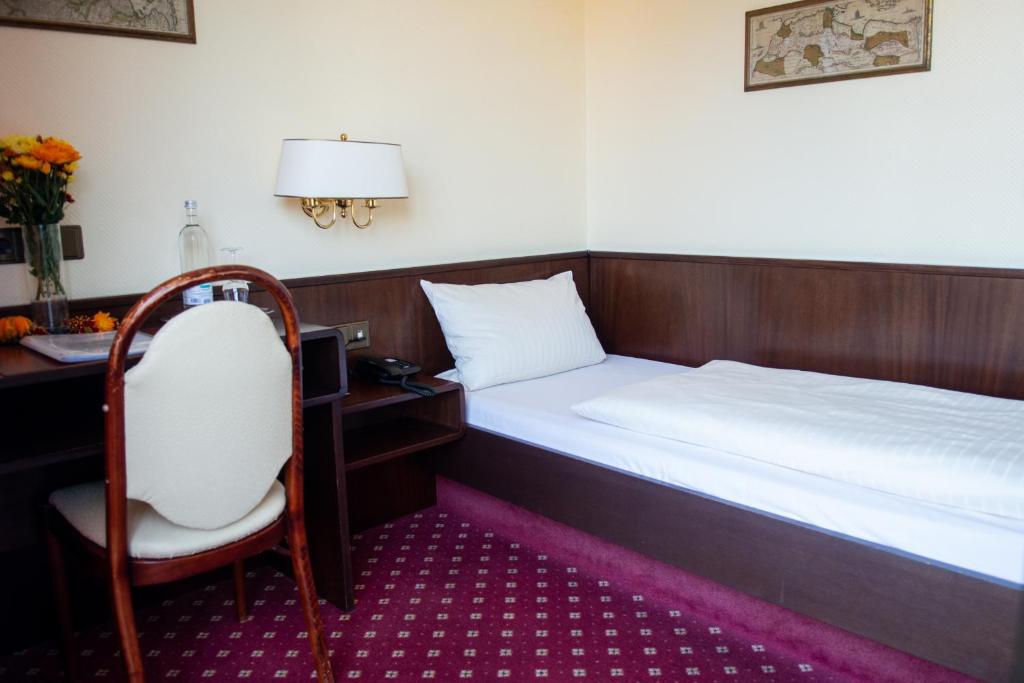Hotel Haus am Zoo photo