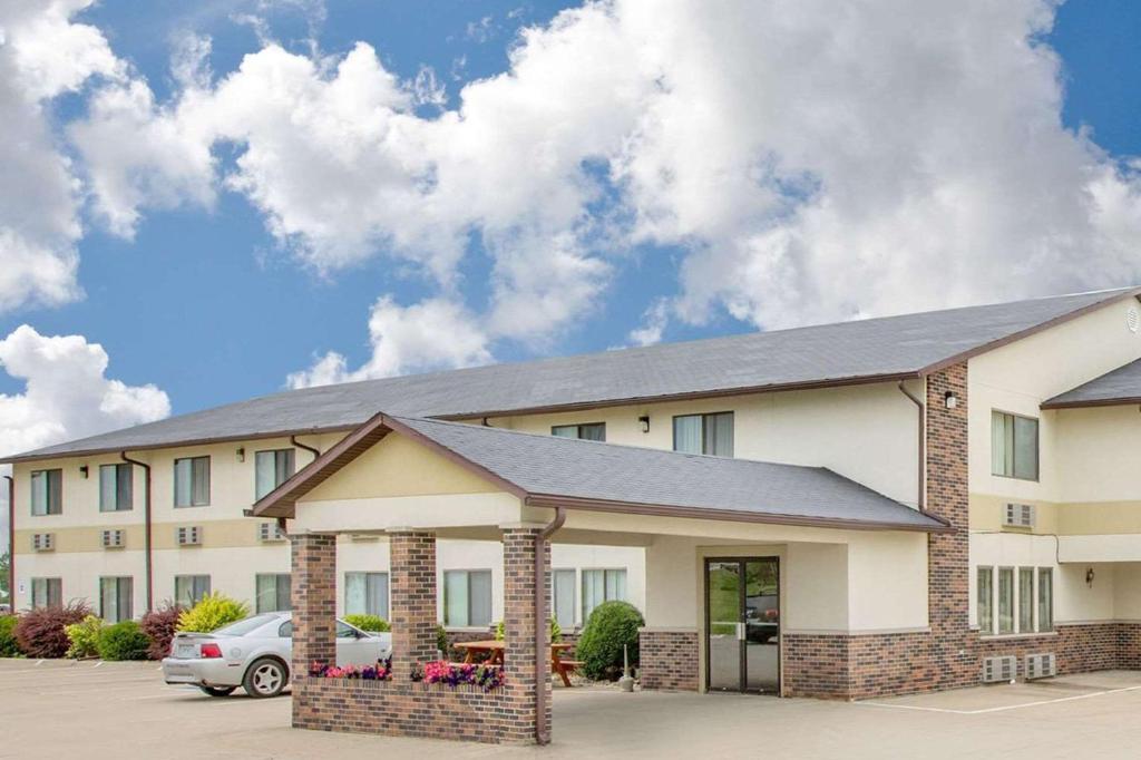 Lamoni Inn & Suites, Lamoni