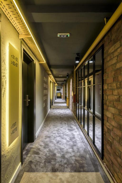 7 Rooms Suites photo