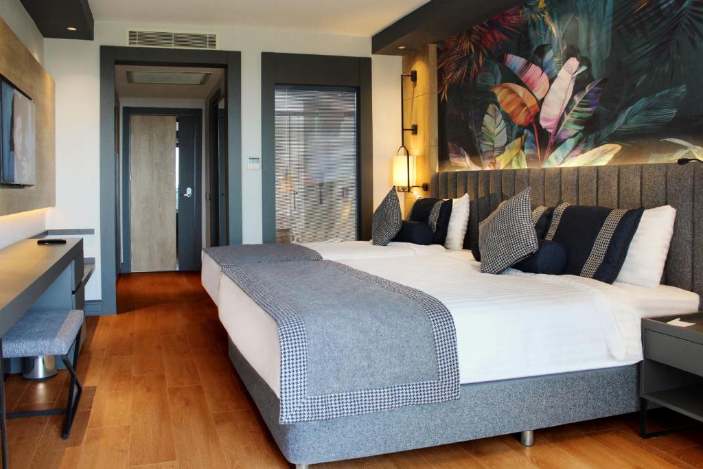 Alarcha Hotels & Resort - All Inclusive — Hotel rooms in Manavgat