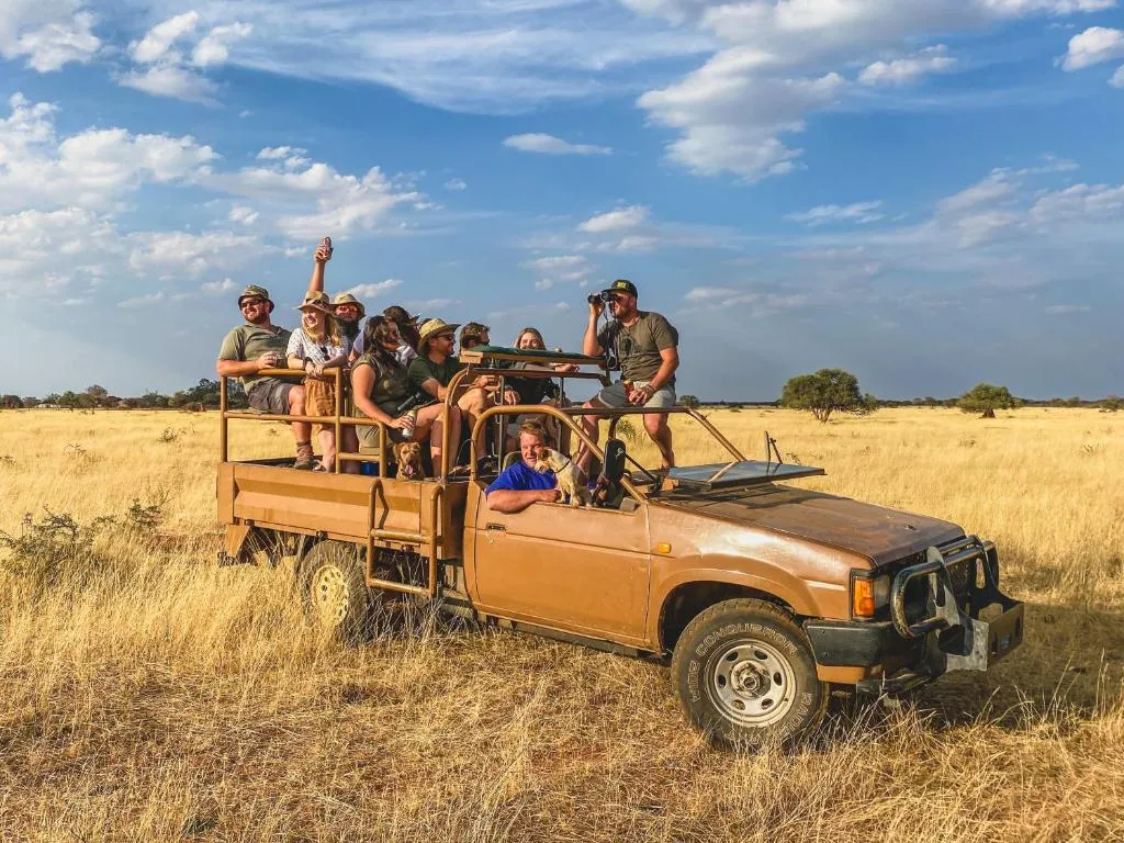 Ombe Guestfarm & Safari, hotel in Hochfeld