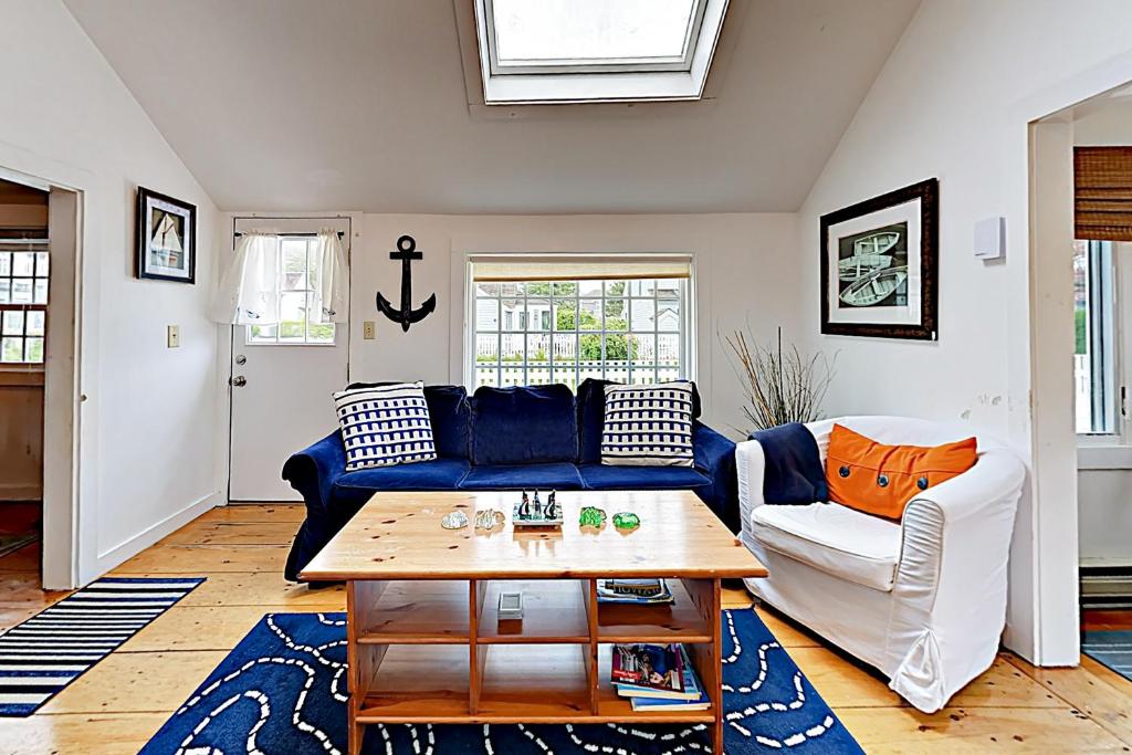 Ocean Point Oasis, Mashpee