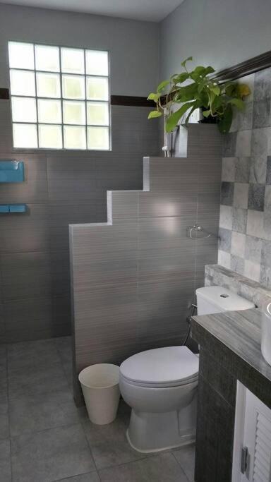 Seabreeze Cottage photo