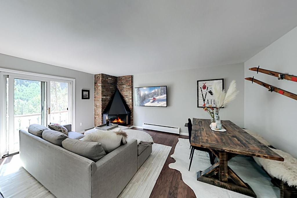 Vail East Unit 7, Vail