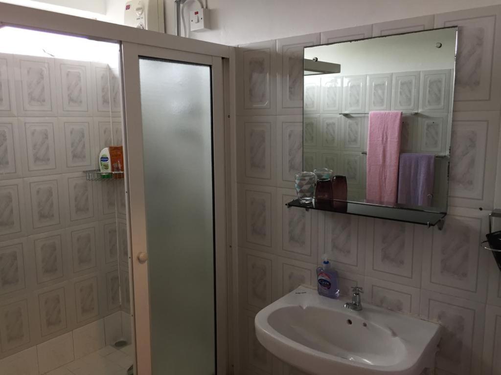 La Peninsule Town Apartment No 5 photo