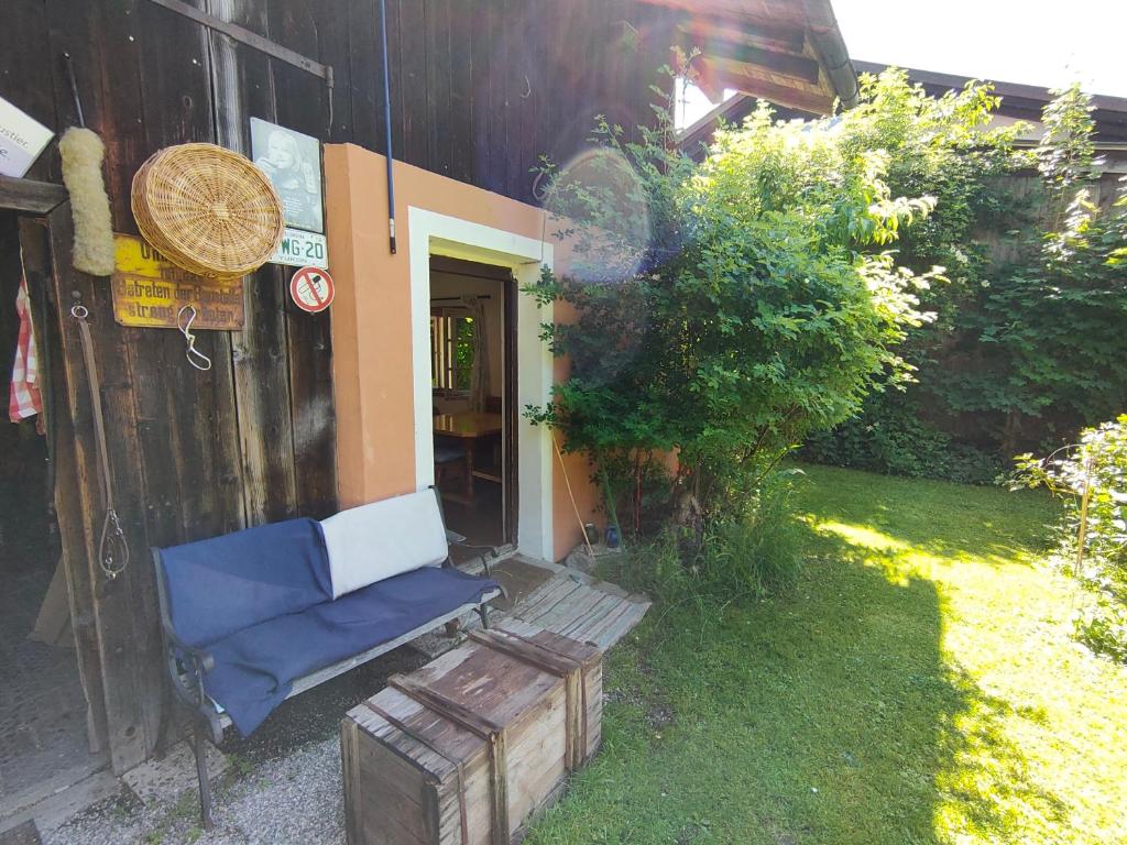 Gemütliche Ferienwohnung mit Kamin und Garten - 2
