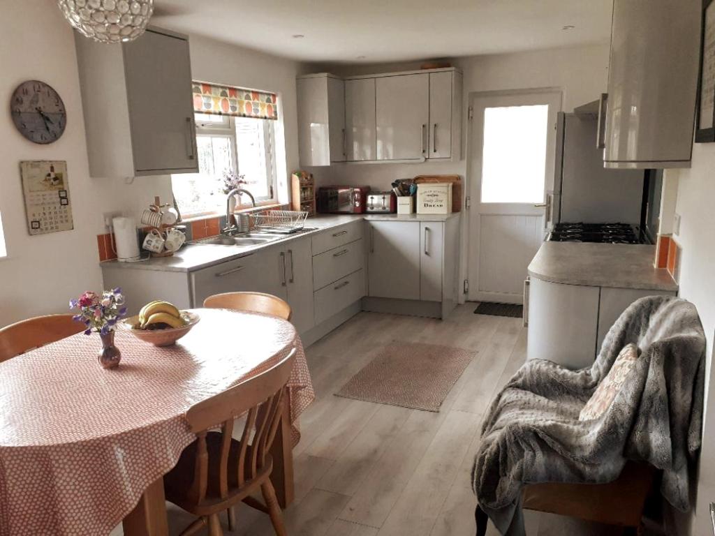 Dog-Friendly House, Yelland photo 3