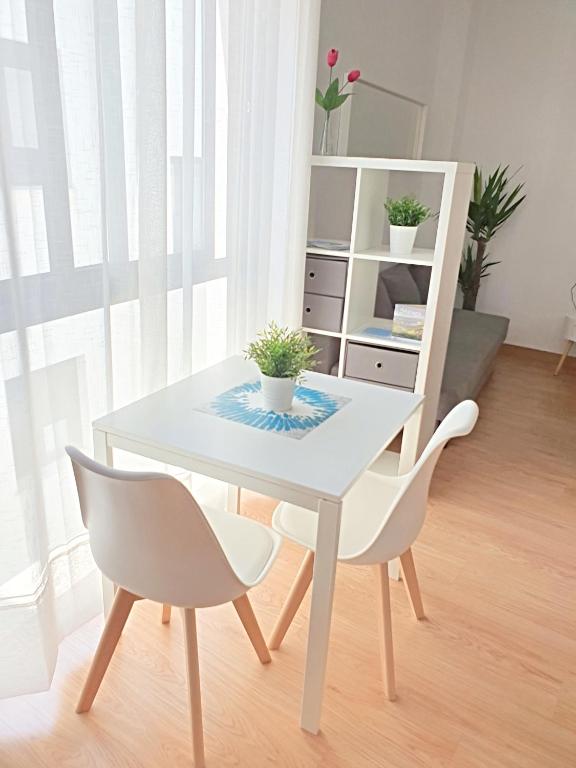 Precioso Estudio con Piscina - 2
