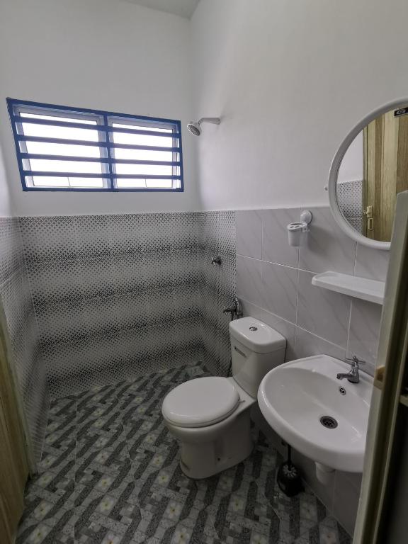 LYNN HOMESTAY SERI ISKANDAR photo