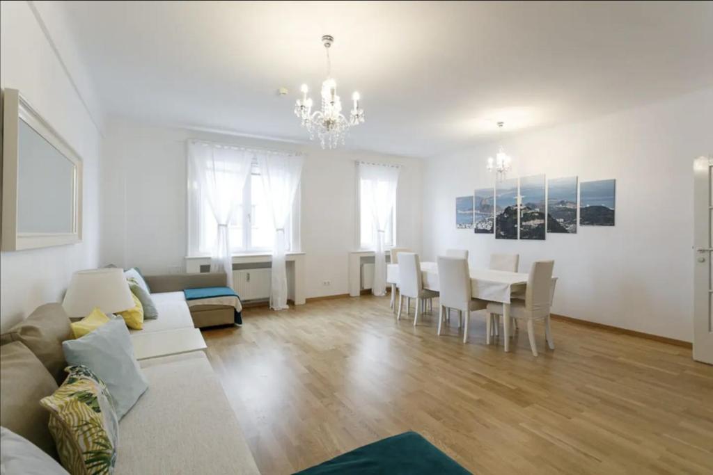 Operastreet City Center Apartment Brasil — Hotel in Vienna
