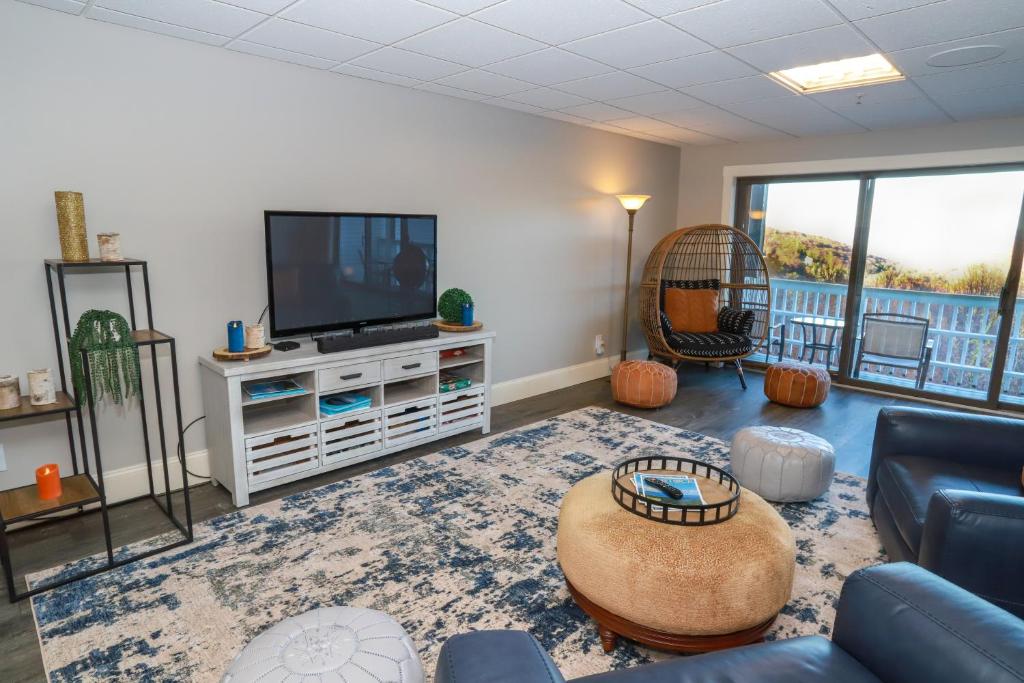 Gunstock Inn & Suites photo