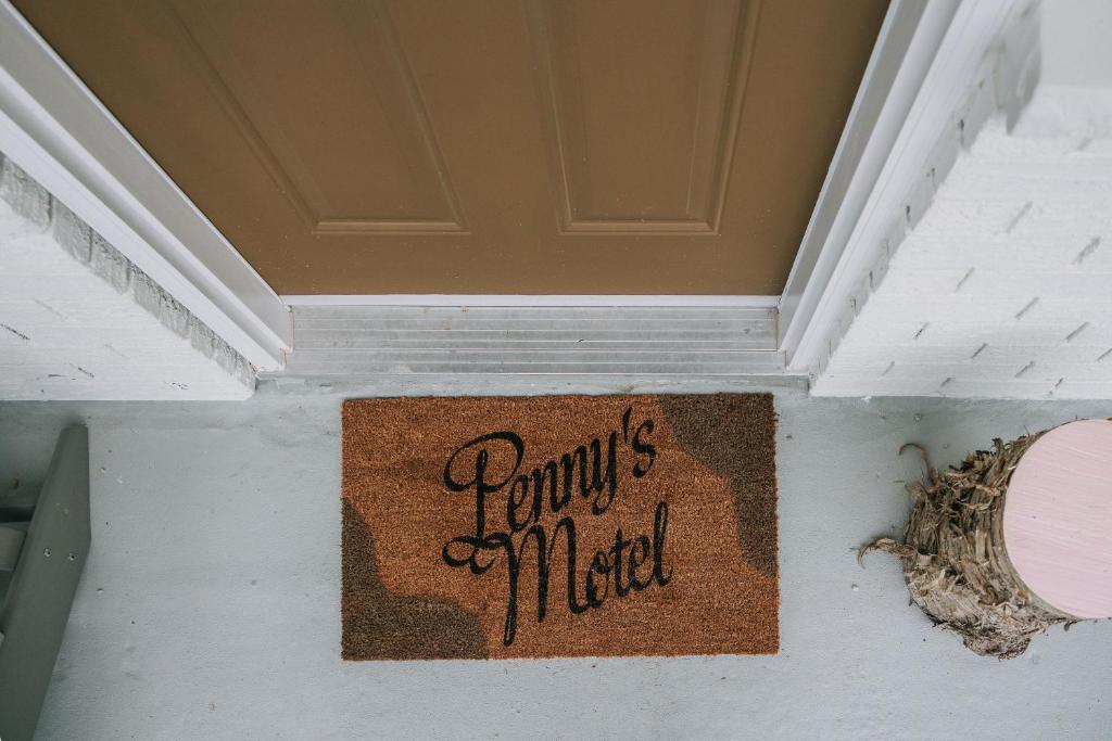 Penny's Motel photo