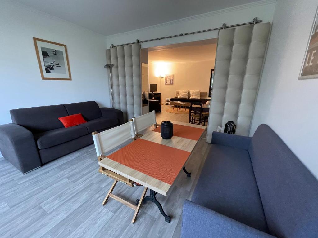 HERMITAGE - Studio divisible de plus de 47 m2 photo