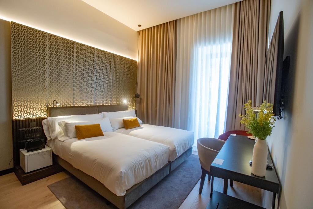SOHO BOUTIQUE CATEDRAL — Hotel rooms in Seville, Andalusia