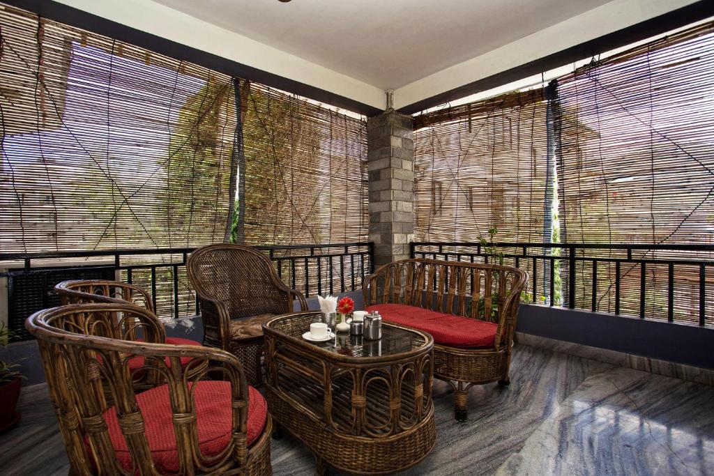 Balcony/terrace, Hotel Tulsi in Pokhara