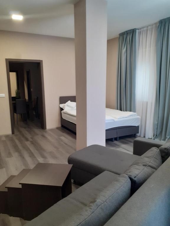 Belvedere Hills Luxury Apartments and Spa - 5