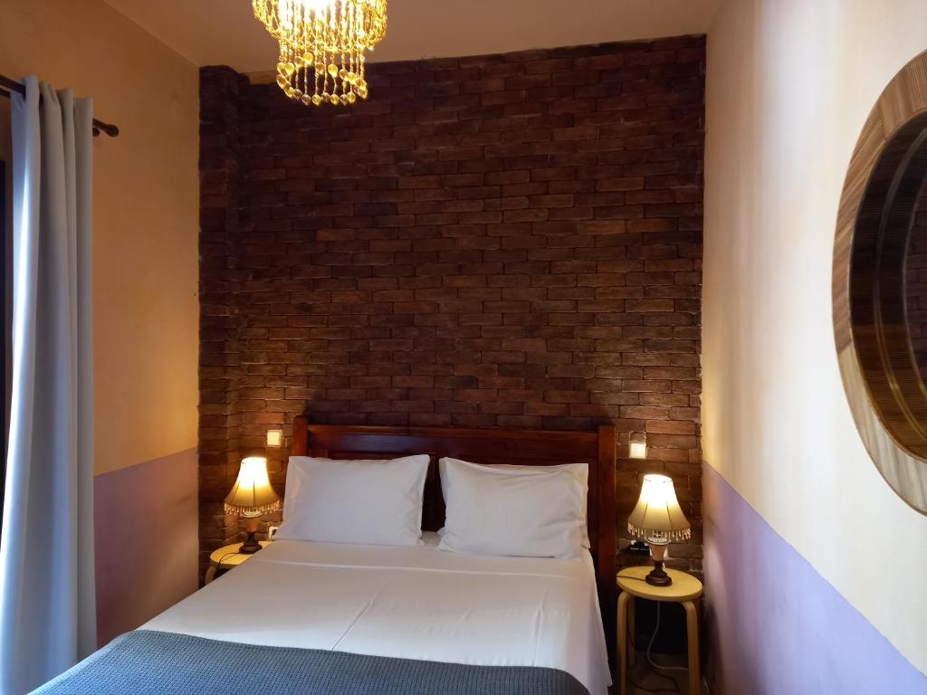 Mythos Guesthouse photo