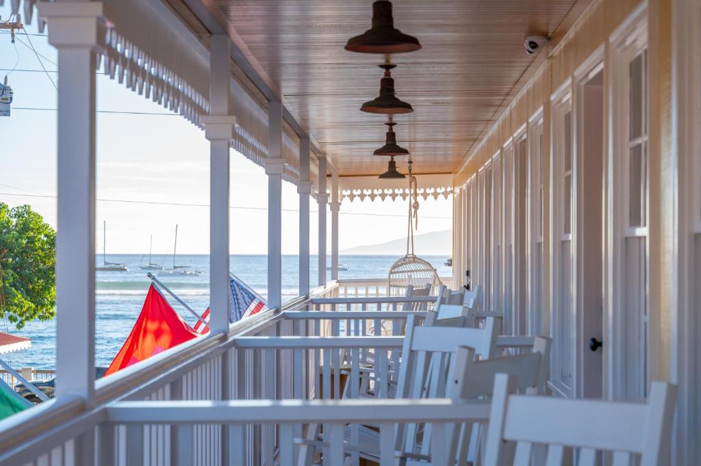 Lahaina Inn Photo 42