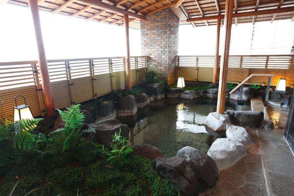 Hot spring bath