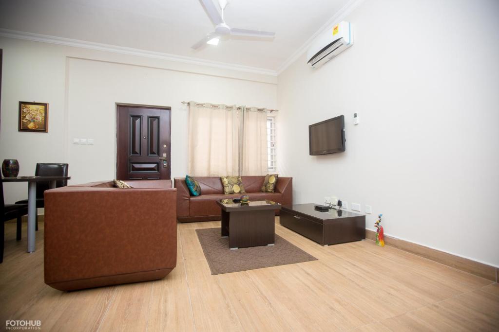 Aviation Highway Apartment photo