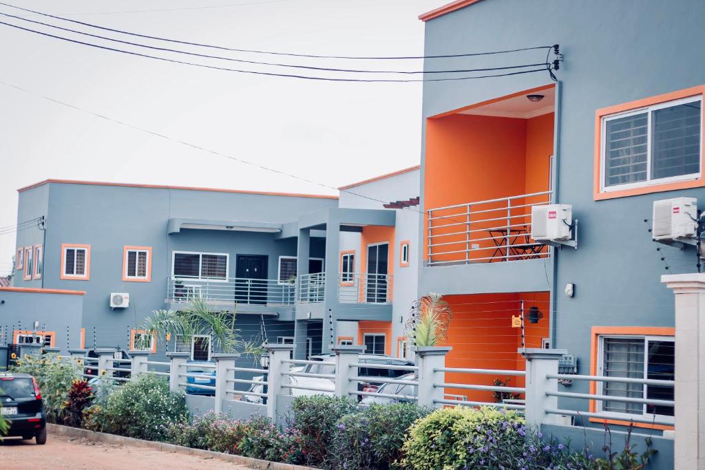 Aviation Highway Apartment — Hotel in Accra