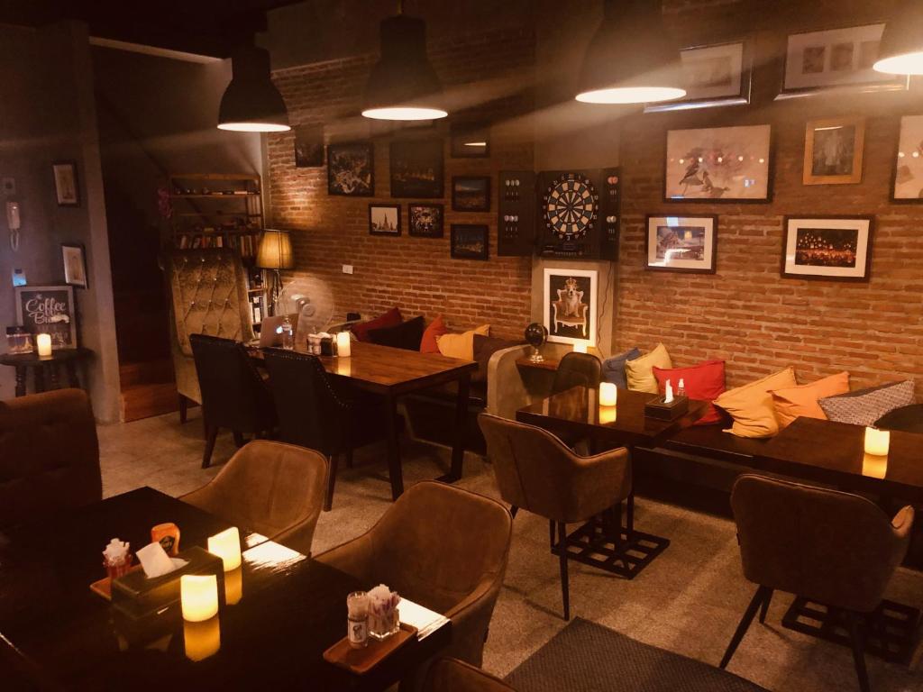 The Urban Age DeLuxe — Hotel in Bangkok