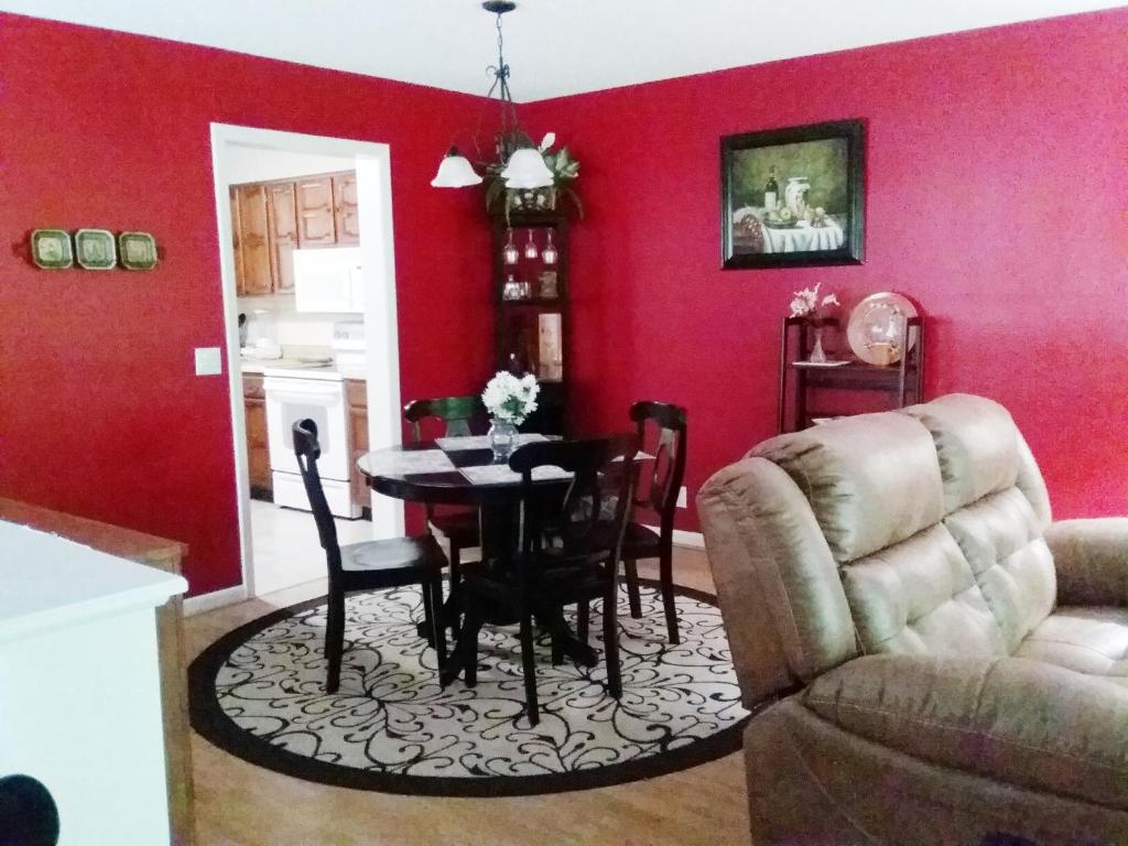 Santona Townhouse Unit 401 photo