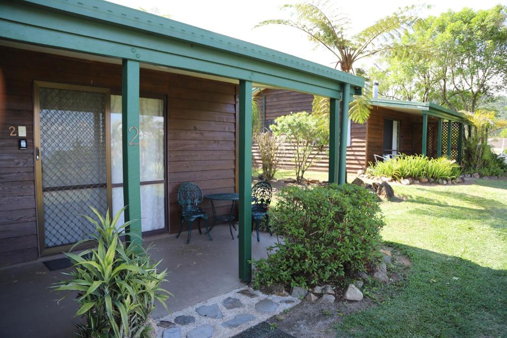 Eungella Cabins