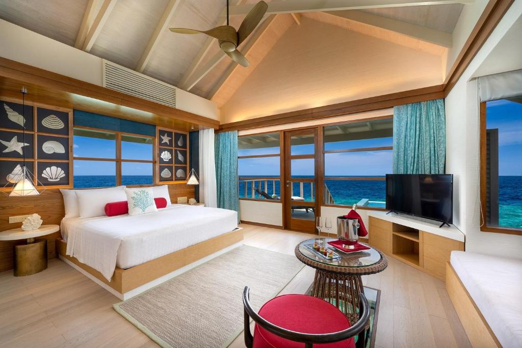 OBLU SELECT Lobigili - Premium All-Inclusive with Free Transfers — Hotel rooms in Kaafu Atoll, Kaafu