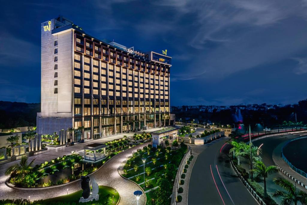 Taj Lakefront Bhopal — Hotel in Bhopal