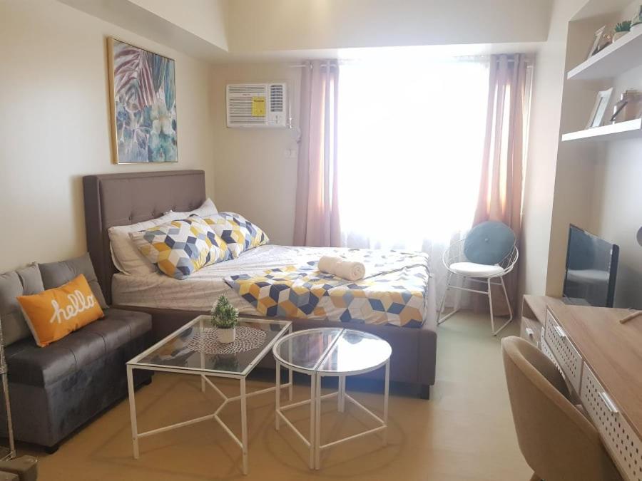 avida towers davao,tower 1 10th floor studio type,fully furnished
