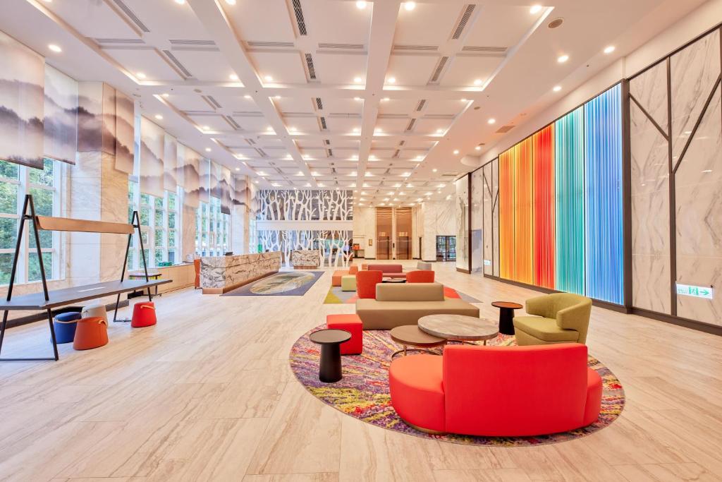 Uni-Resort Ku-Kuan, Heping