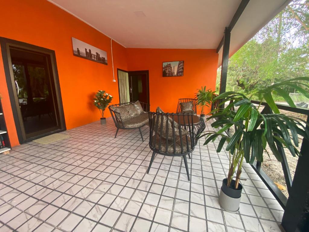Joy Villa Khanom — Hotel in Nakhon Si Thammarat