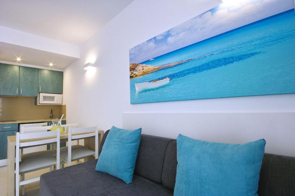 Balansat Resort — Hotel rooms in Puerto San Miguel, Balearic Islands