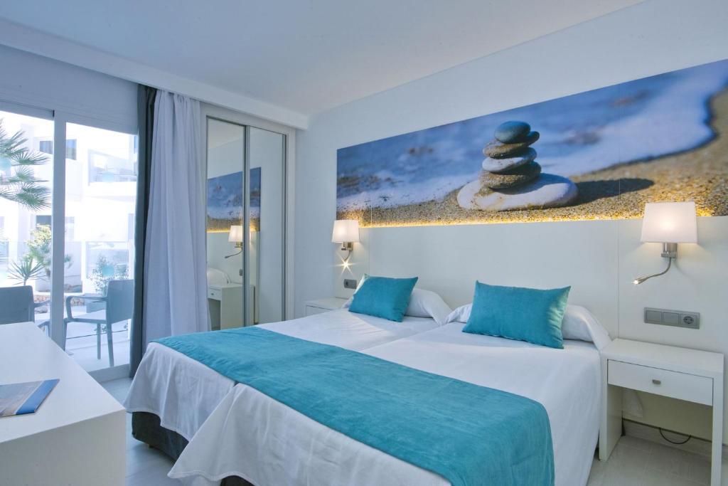 Balansat Resort — Hotel rooms in Puerto San Miguel, Balearic Islands