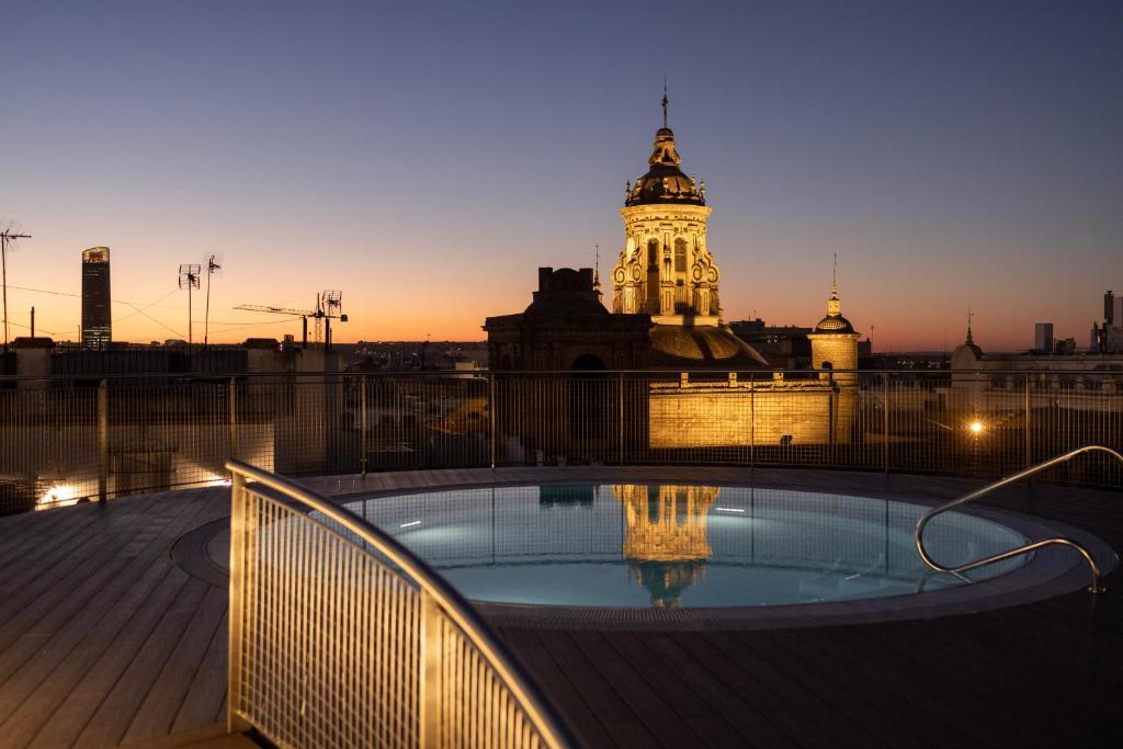 abba Sevilla — Swimming pool in Seville, Andalusia