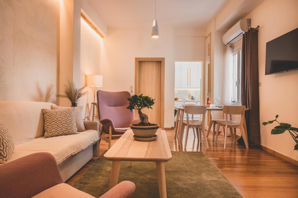 Luxury Apartment with Acropolis View Terrace and Jacuzzi - Living Stone Moonstone 전경