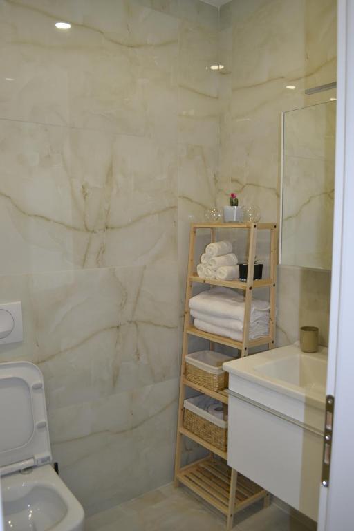 Cozy Central Tirana Apartments photo