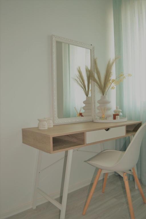 Cozy Central Tirana Apartments photo