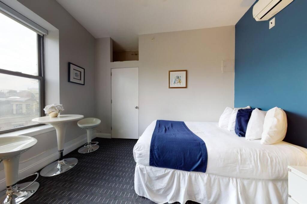 Stylish Downtown Studio in the Boston, C.Ave #34 photo